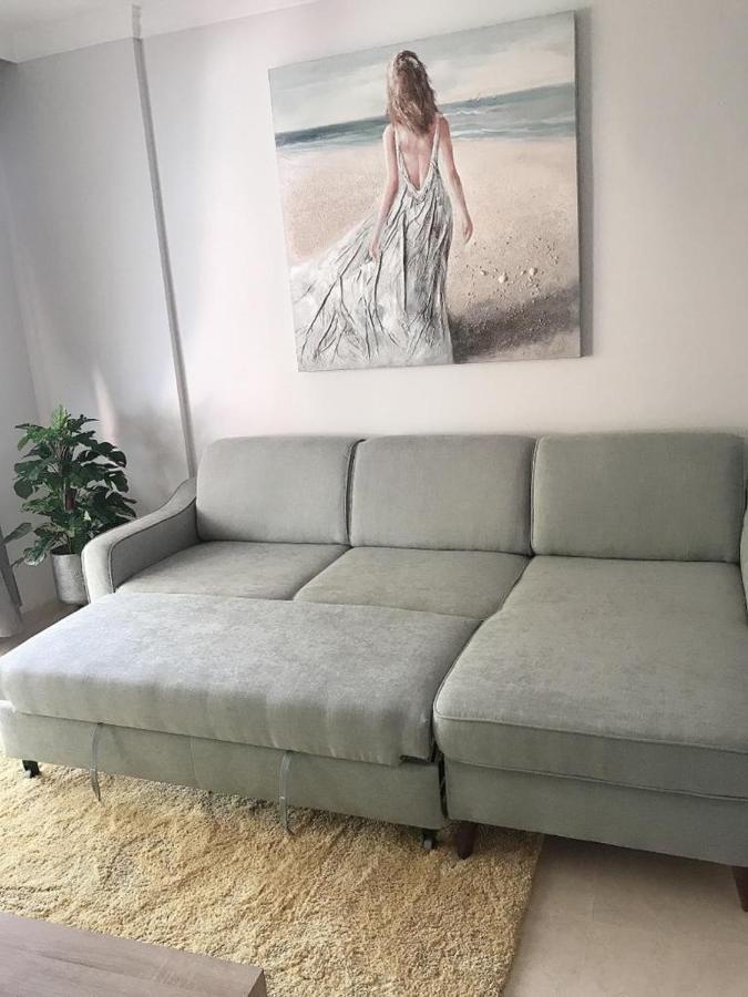 Luxury Beach Side Apartment In Marbella Playa Buitenkant foto